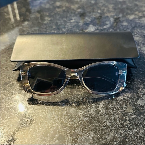 Yves Saint Laurent Women's Sunglasses Authentic - Picture 15 of 17